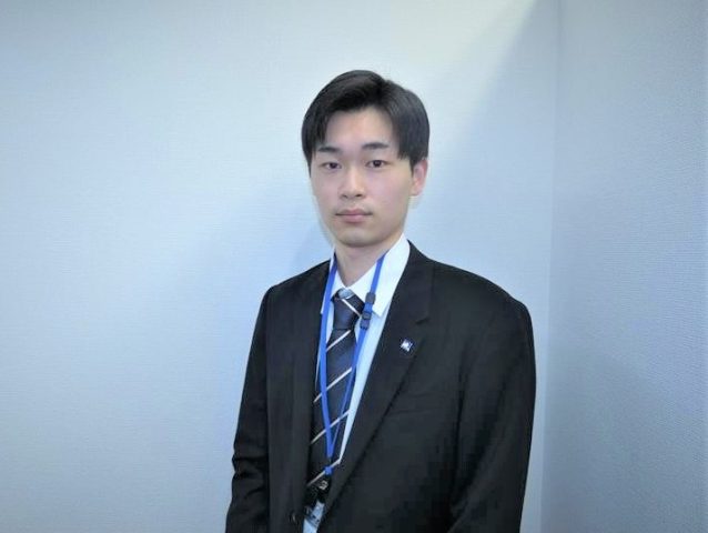 川口店  江島